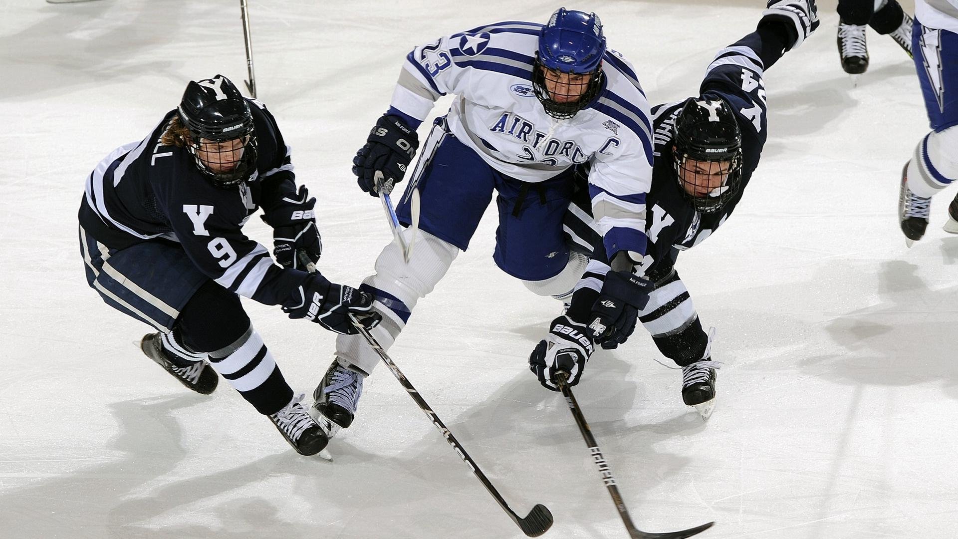 阿坎吉攻防两端统治，阿根廷险胜比利亚雷亚尔，现代足球的战术革命与个体英雄主义